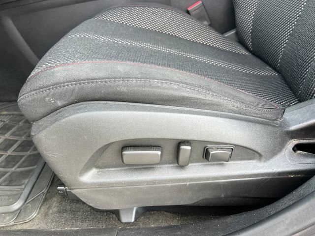 Used 2015 Chevrolet Equinox LT w/ Driver Convenience Package AWD/4WD image 10