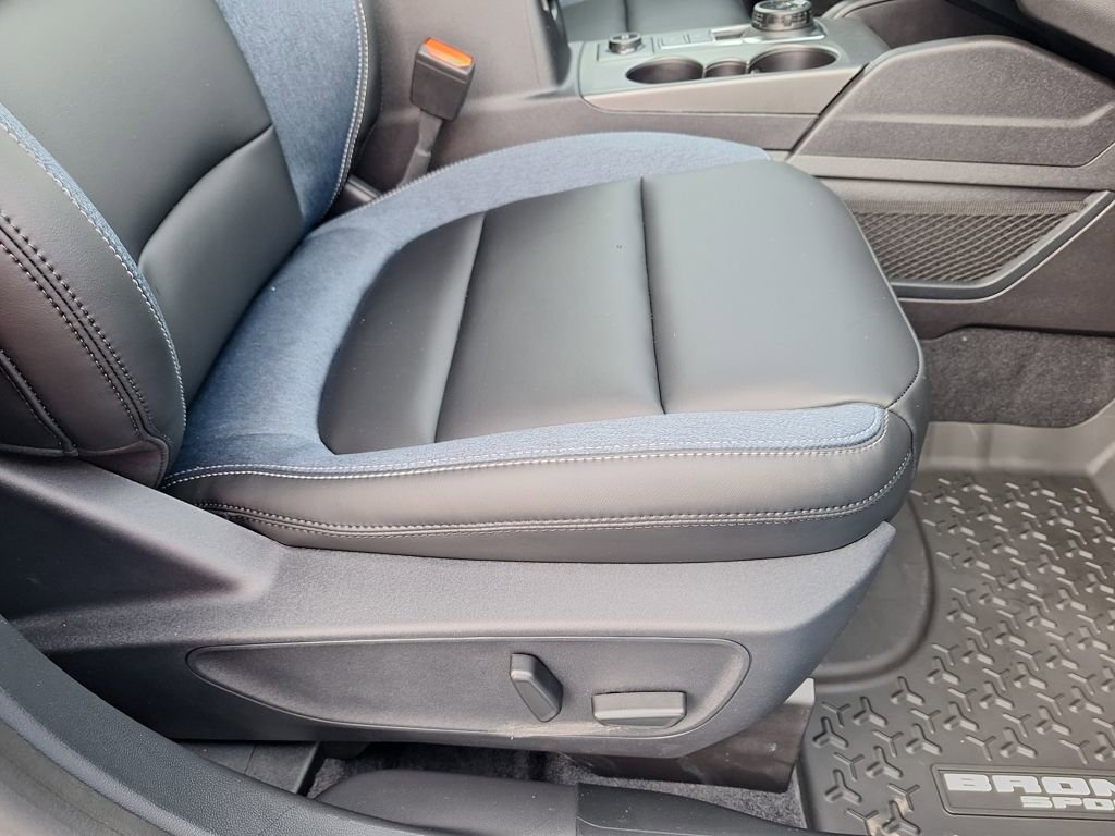 New 2025 Ford Bronco Sport Outer Banks AWD/4WD image 18
