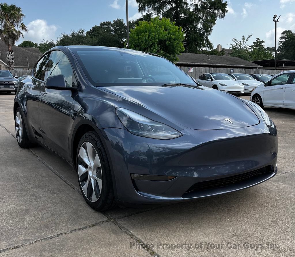 Used 2023 Tesla Model Y AWD image 4