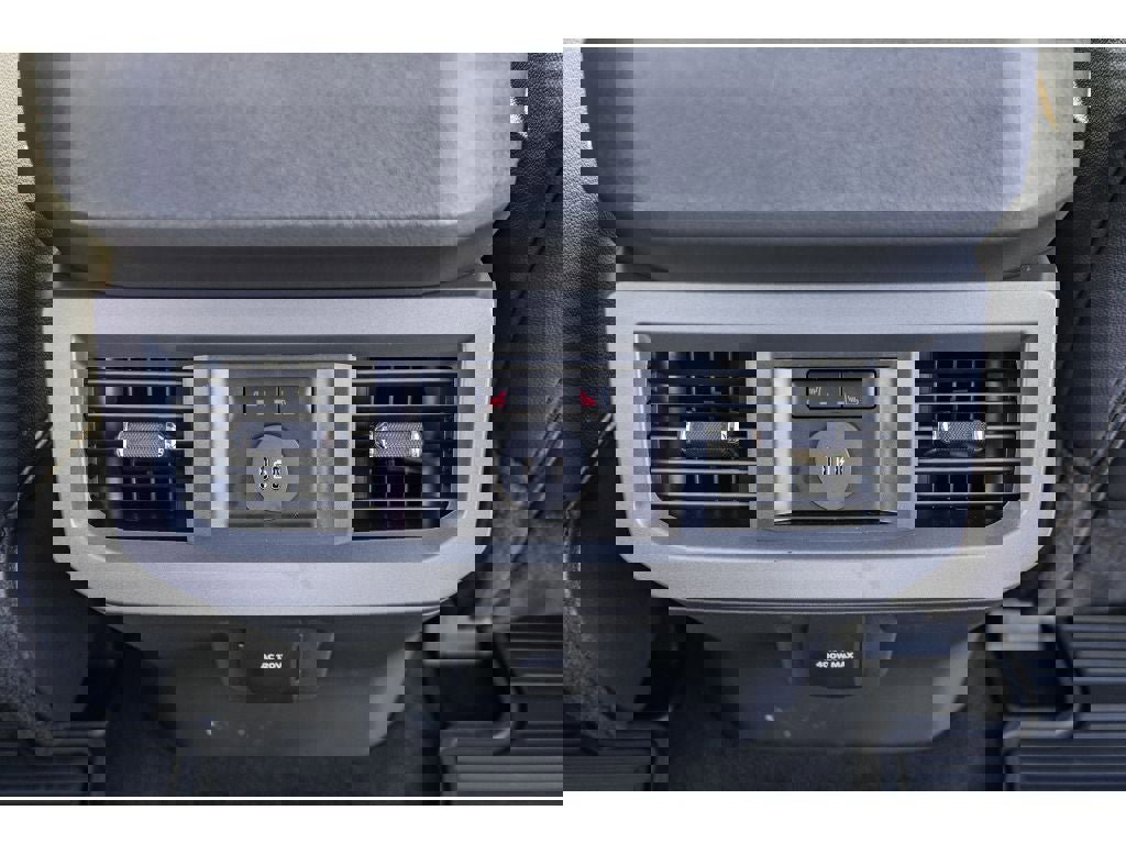 New 2026 Ford F250 Lariat image 29