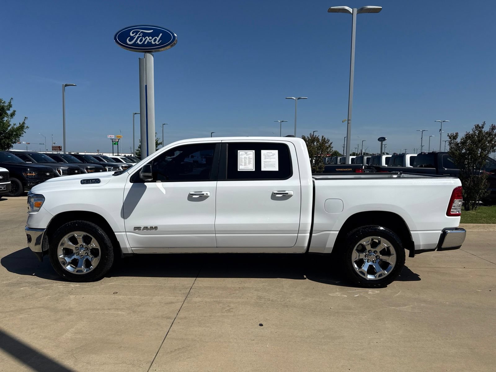 Used 2019 RAM 1500 Big Horn AWD/4WD image 2