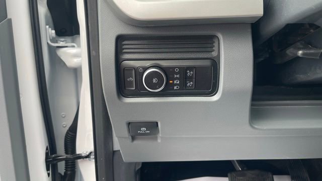 Used 2025 Ford F250 XLT w/ FX4 Off-Road Package image 12