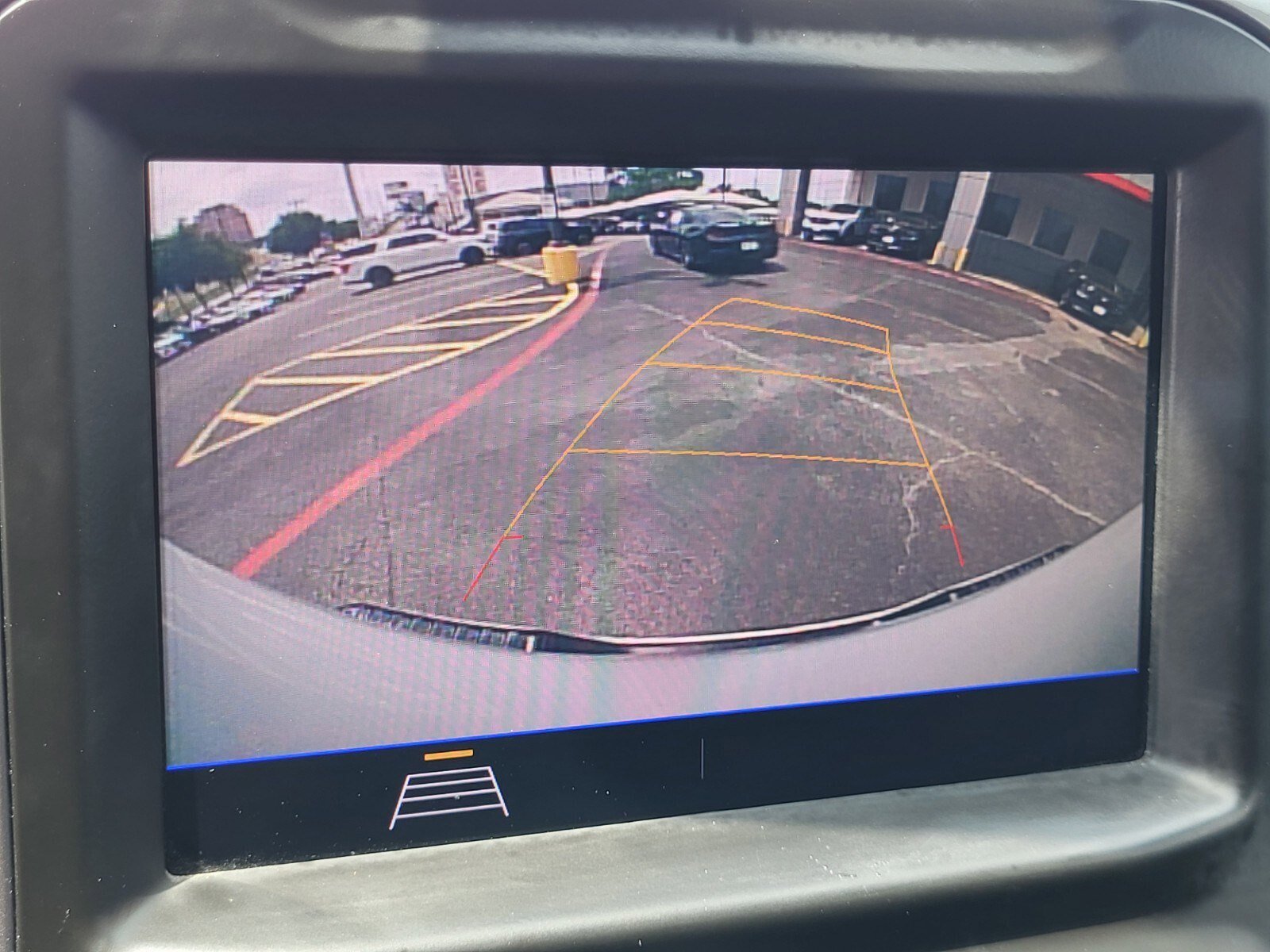 Used 2020 Chevrolet Silverado 1500 Custom w/ Infotainment Package image 21