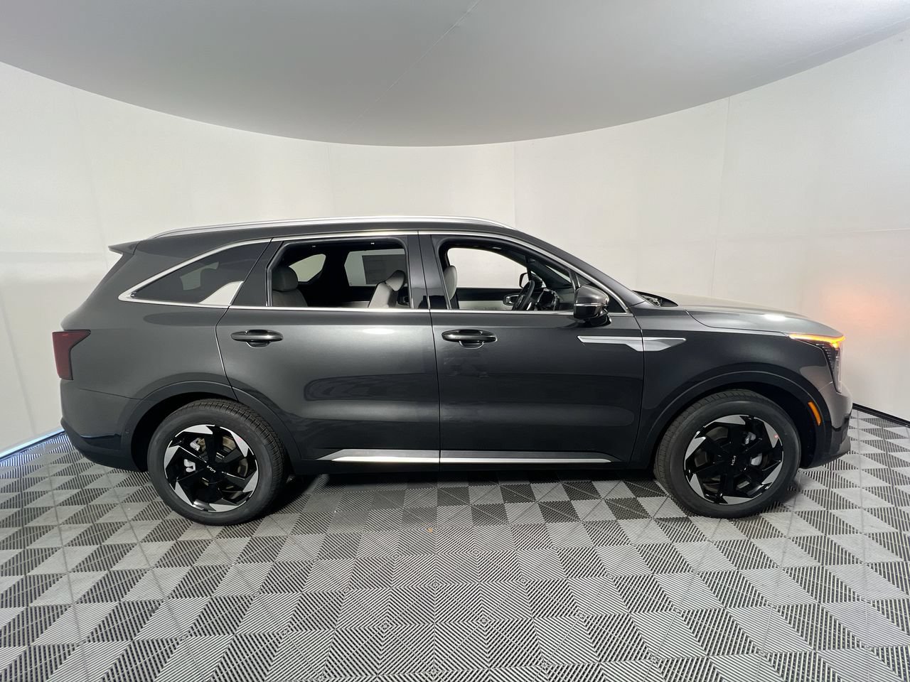 New 2026 Kia Sorento SX Prestige AWD/4WD image 2