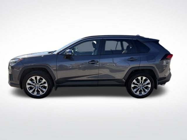 Used 2024 Toyota RAV4 XLE Premium w/ Weather Package image 4