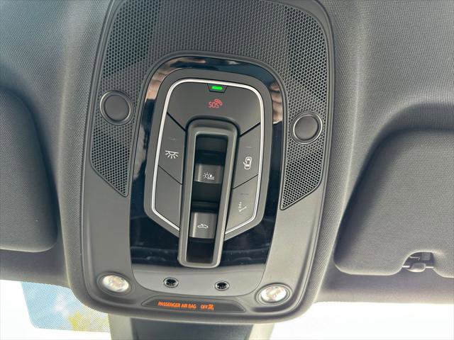 Certified 2025 Audi RS Q8 performance AWD/4WD image 27