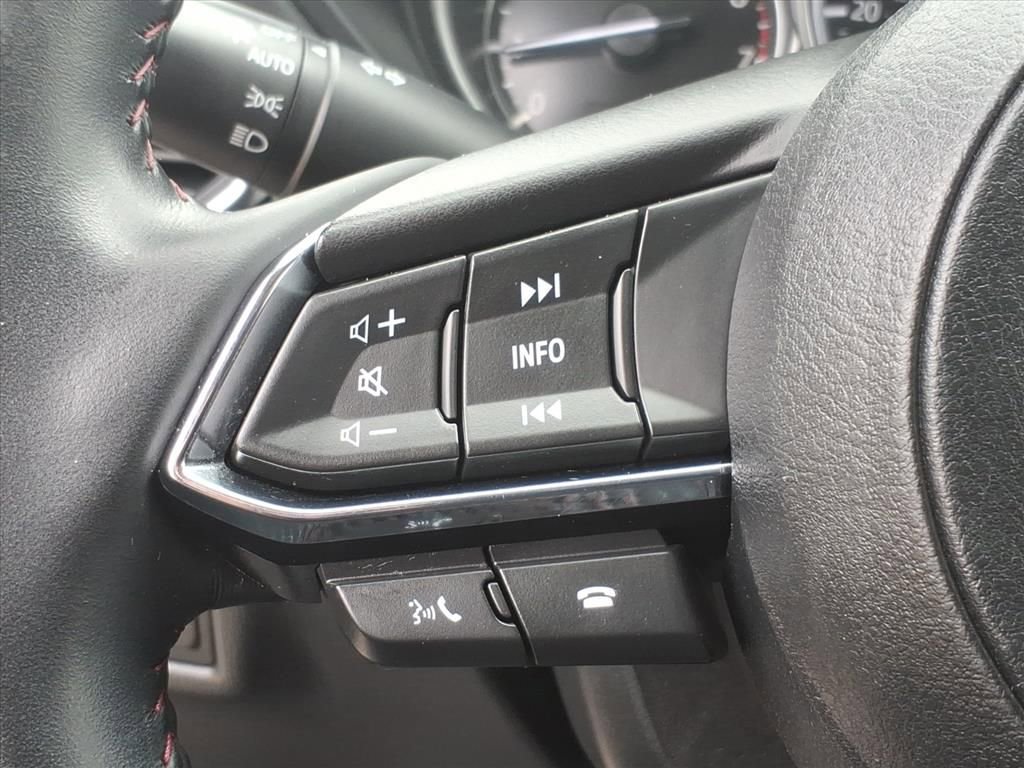 Used 2023 MAZDA CX-5 Carbon Edition image 16