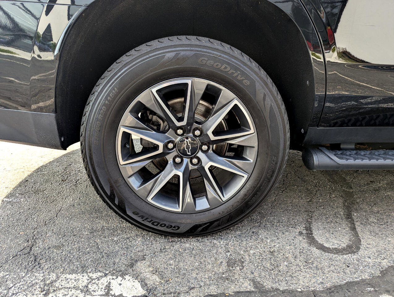 Used 2023 Chevrolet Tahoe Z71 image 56