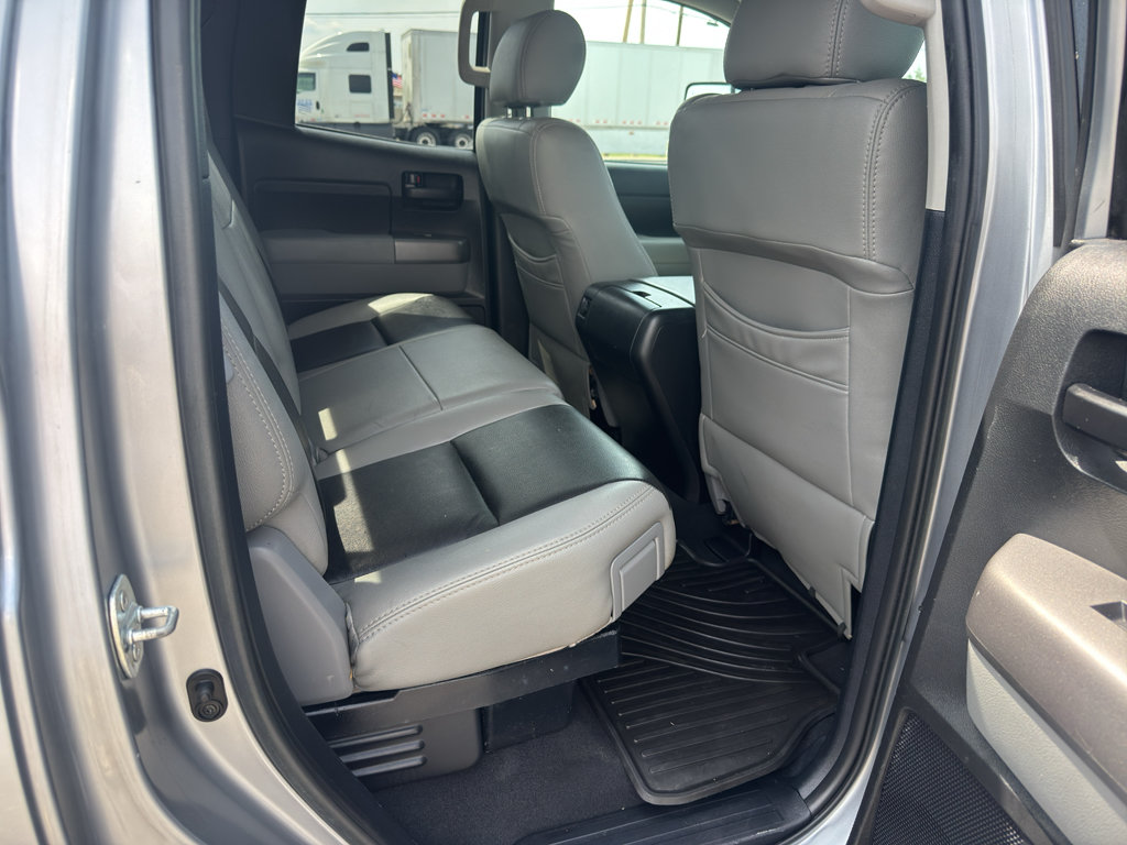 Used 2013 Toyota Tundra 4x4 Double Cab w/ SR5 Pkg image 26