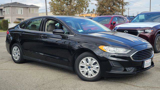 Used 2020 Ford Fusion S image 22