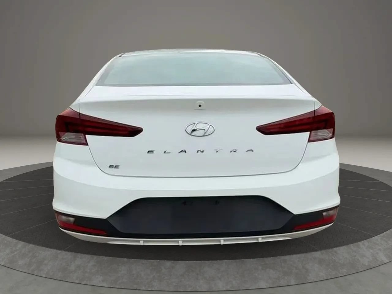 Used 2020 Hyundai Elantra SE w/ Cargo Package (C1) FWD image 5