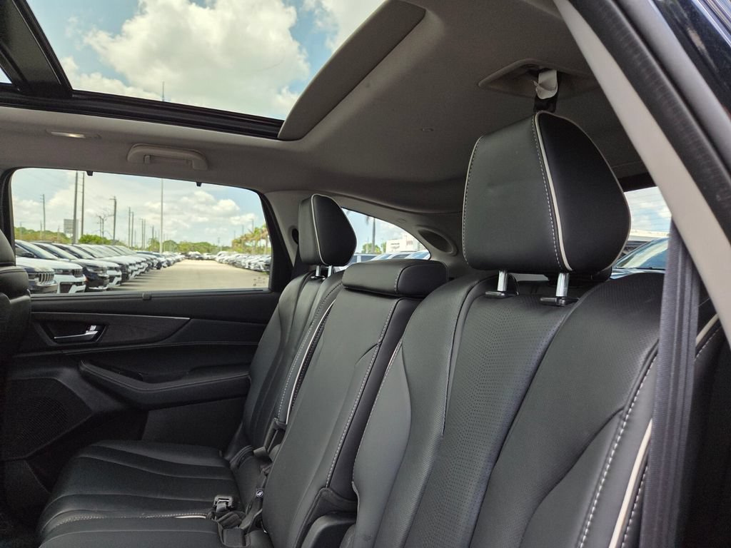 Used 2023 Acura MDX w/ Advance Package AWD/4WD image 24