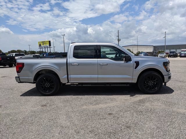 New 2026 Ford F150 XLT w/ Equipment Group 302A MID RWD image 3