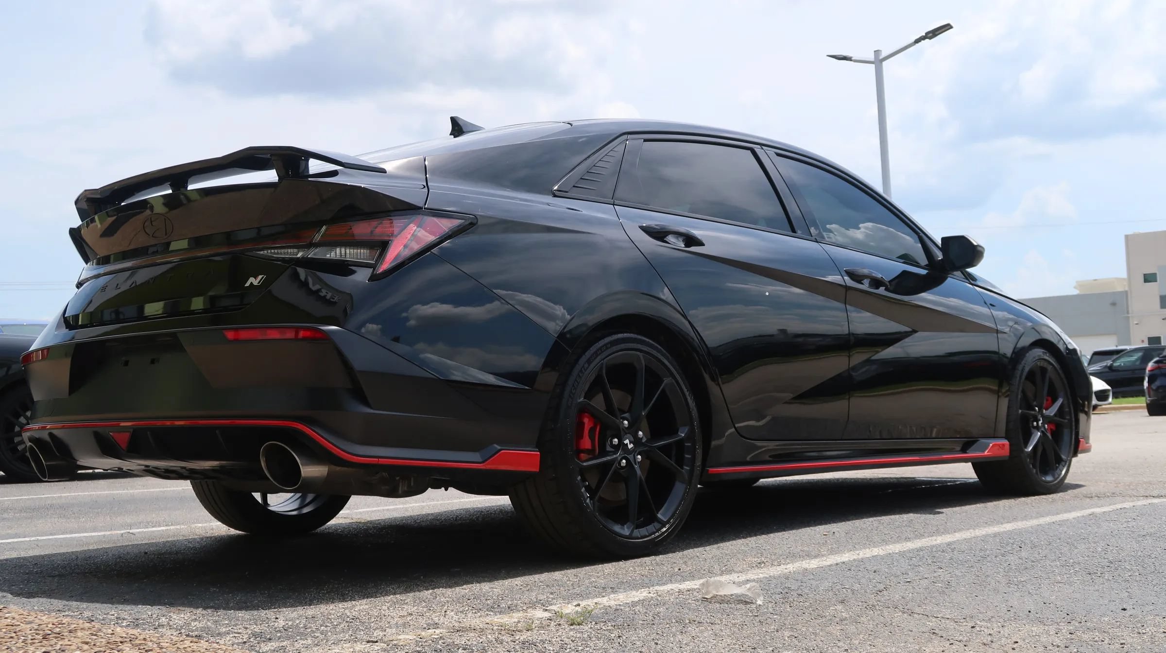 Used 2025 Hyundai Elantra N FWD image 14