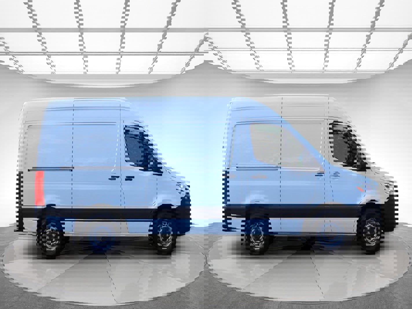 Used 2022 Mercedes-Benz Sprinter 2500 image 4