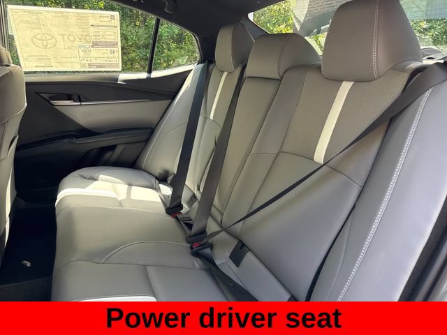 Used 2026 Toyota Camry SE FWD image 20
