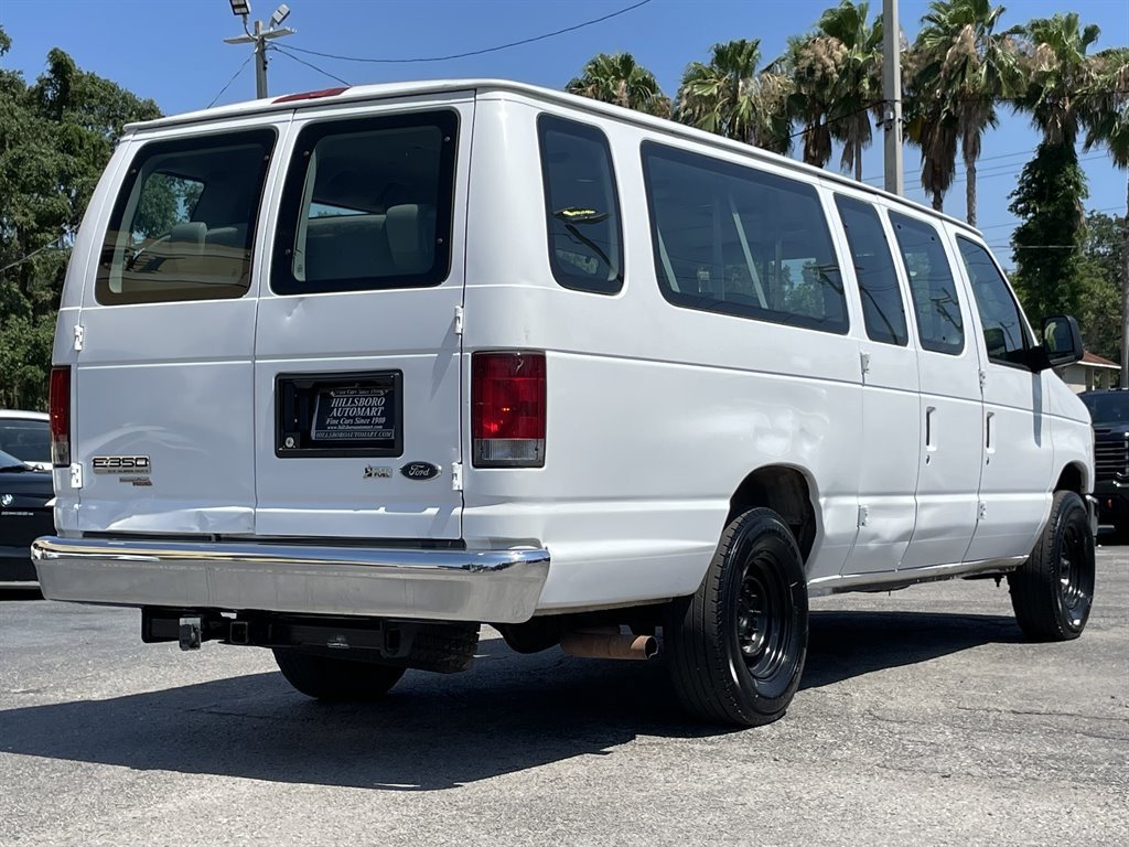 Used 2009 Ford E-350 and Econoline 350 XLT RWD image 22