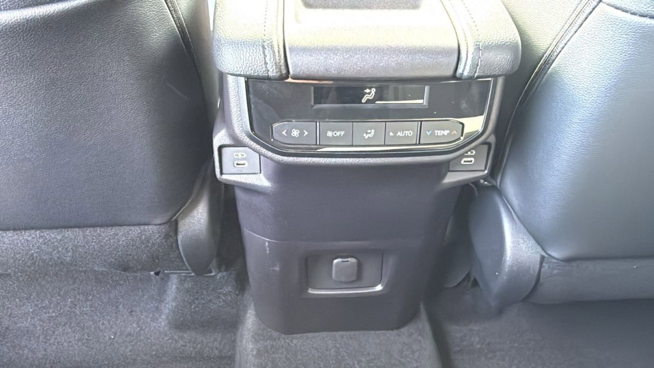 New 2026 Toyota Grand Highlander XLE image 34
