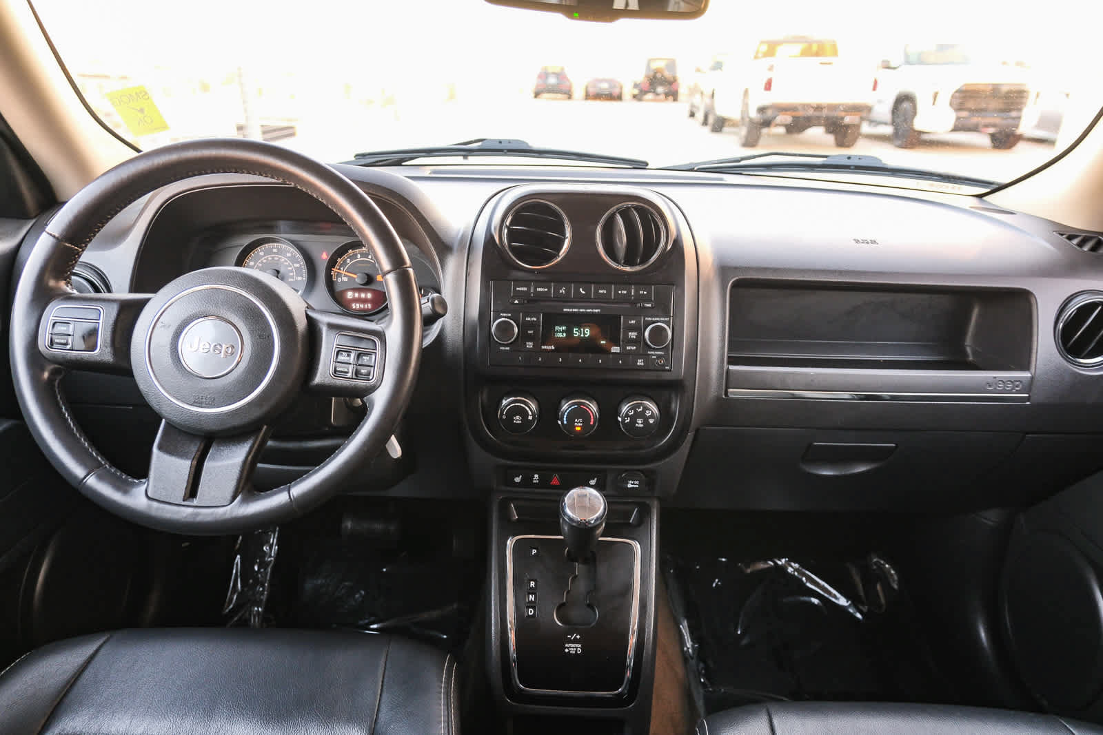 Used 2016 Jeep Patriot Sport FWD image 13