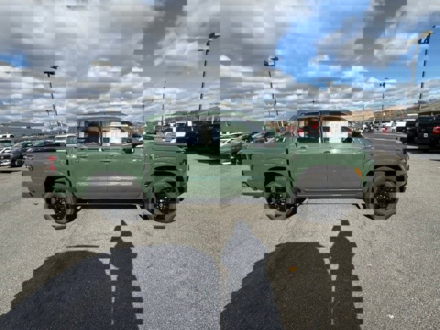 New 2026 Nissan Frontier SV w/ SV Convenience Package image 4