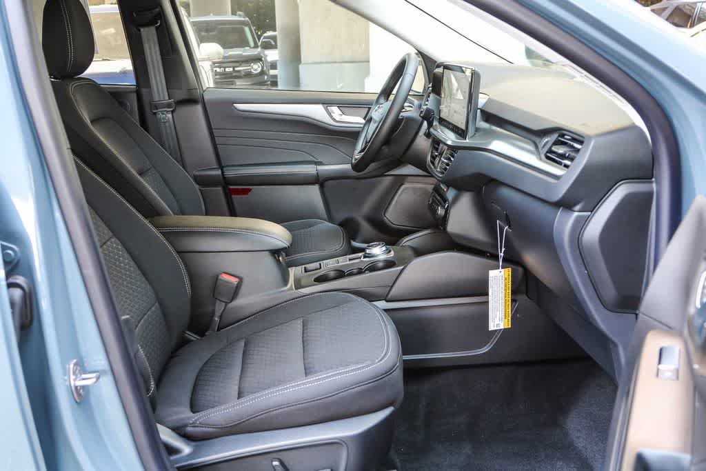 New 2024 Ford Escape Active w/ Tech Pack #2 image 16