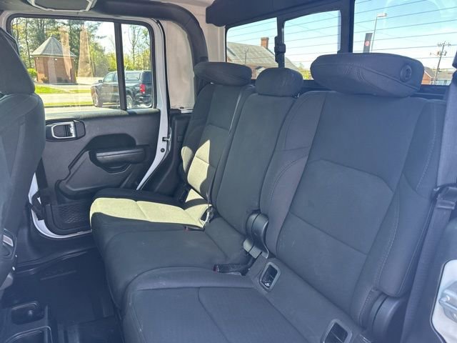 Used 2022 Jeep Gladiator Sport AWD/4WD image 19