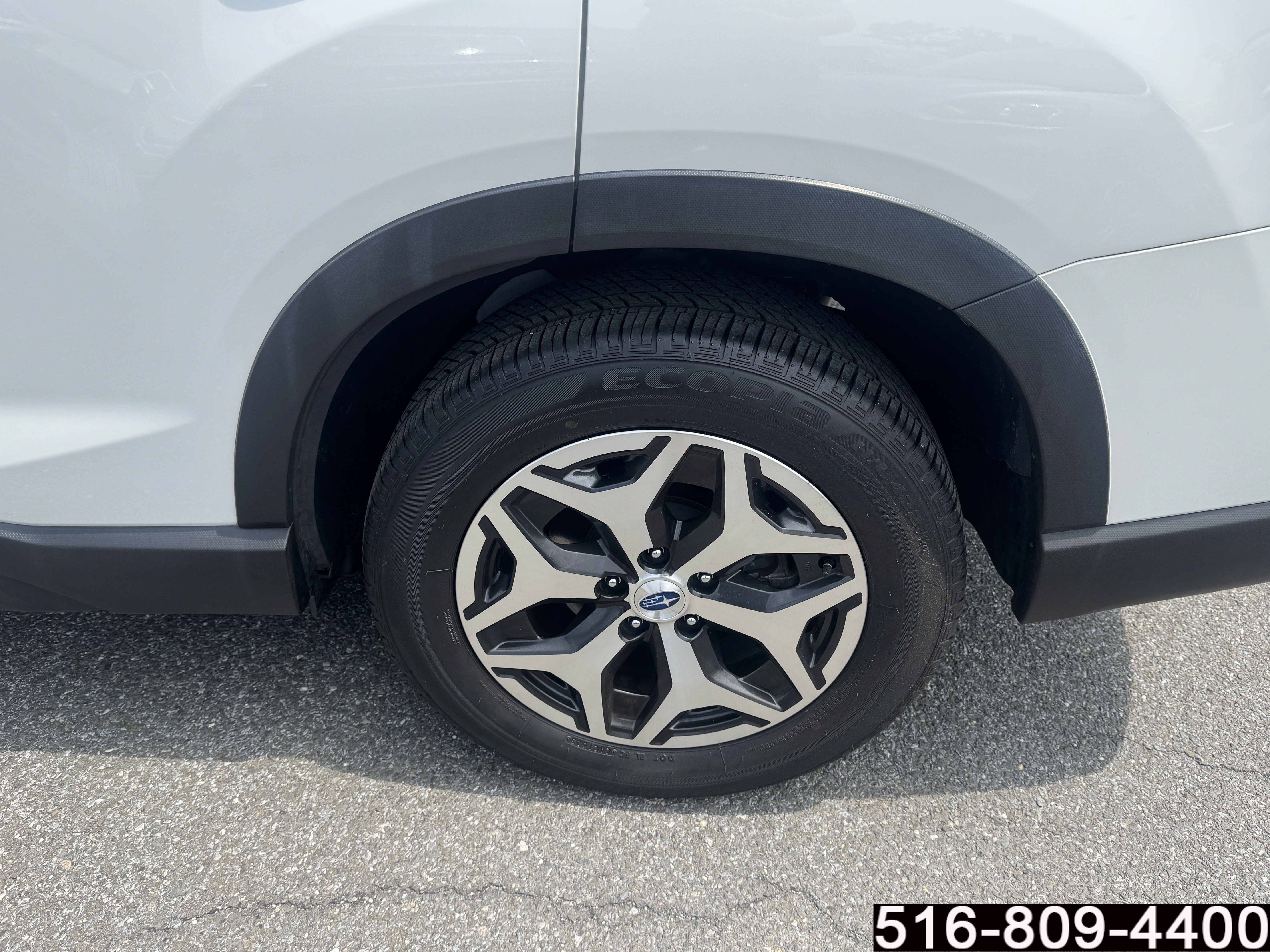 Used 2023 Subaru Forester Premium AWD/4WD image 11