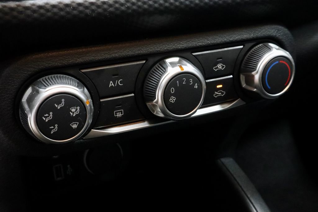 Certified 2024 Nissan Kicks S image 30