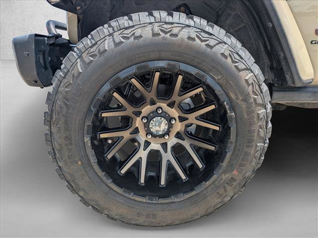 Used 2020 Jeep Gladiator Rubicon AWD/4WD image 19