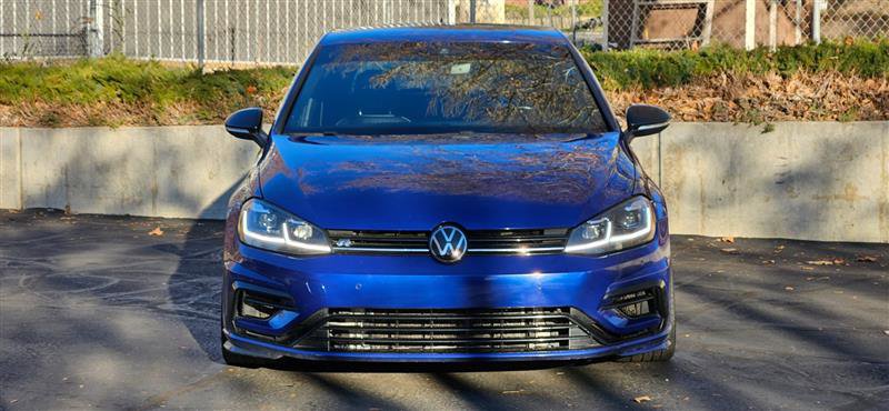 Used 2018 Volkswagen Golf R 4-Door image 8