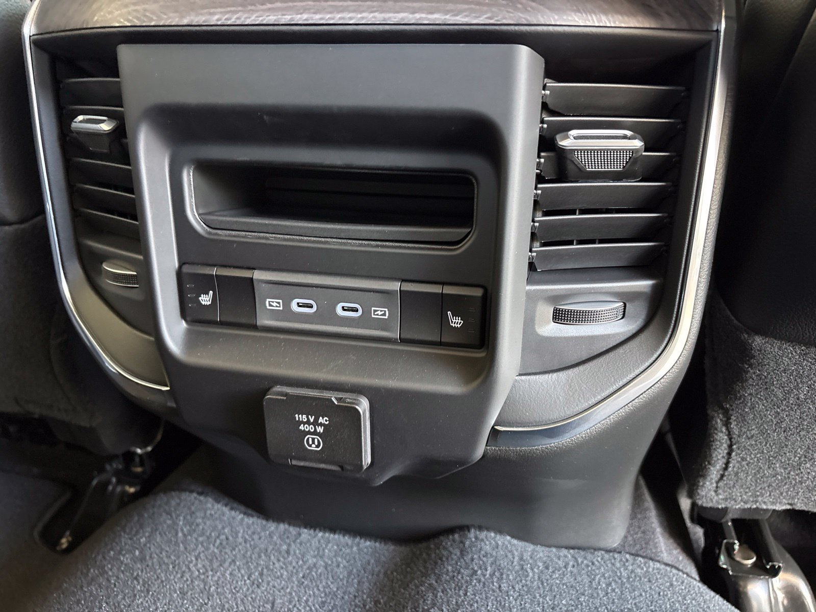 New 2027 RAM 2500 Laramie AWD/4WD image 20