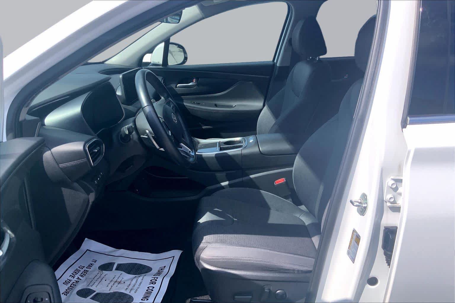 Used 2023 Hyundai Santa Fe SEL FWD image 8