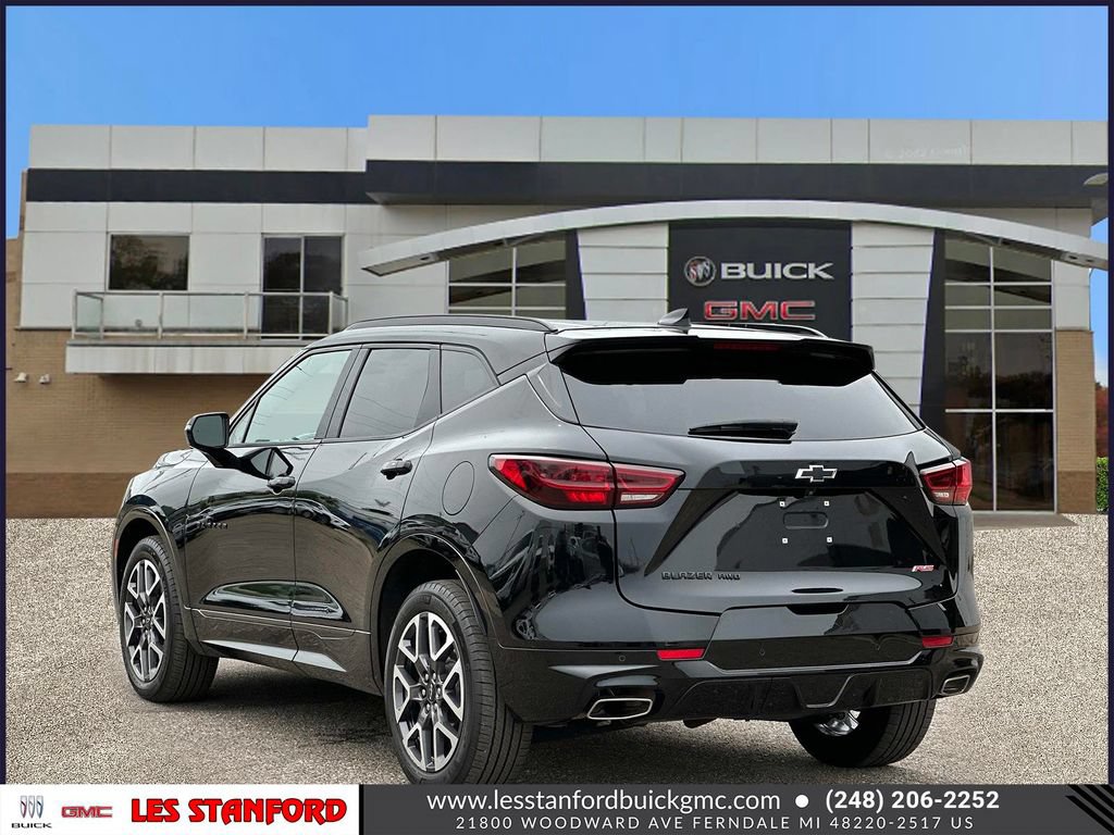Certified 2025 Chevrolet Blazer RS AWD/4WD image 4