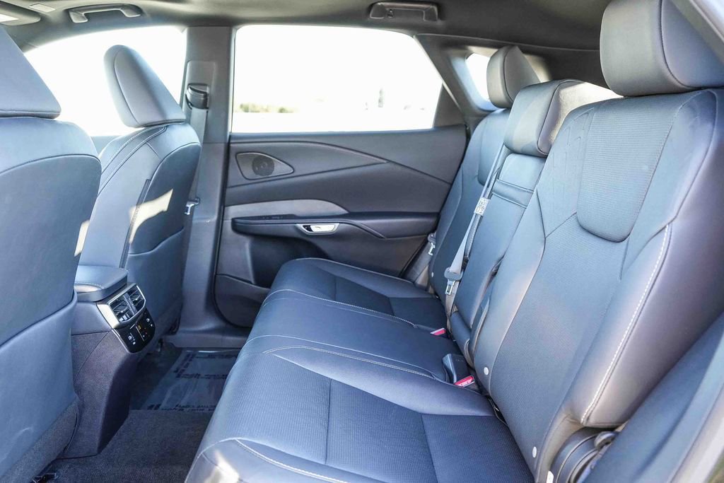 Used 2024 Lexus RX 350 AWD image 19