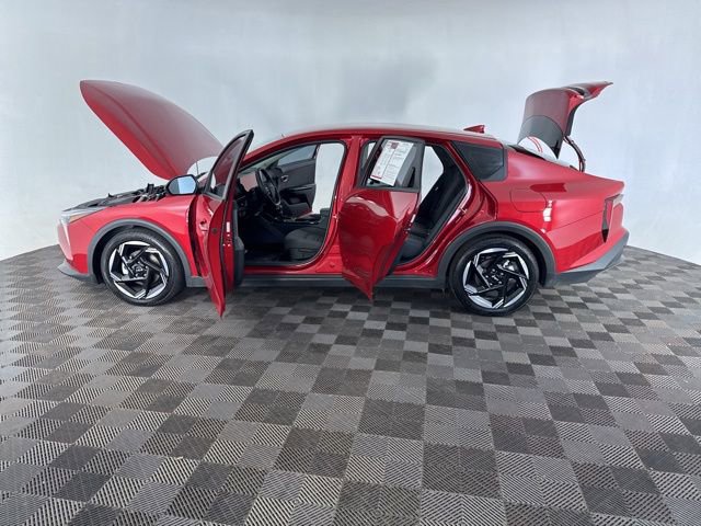 Certified 2025 Kia K4 EX FWD image 11