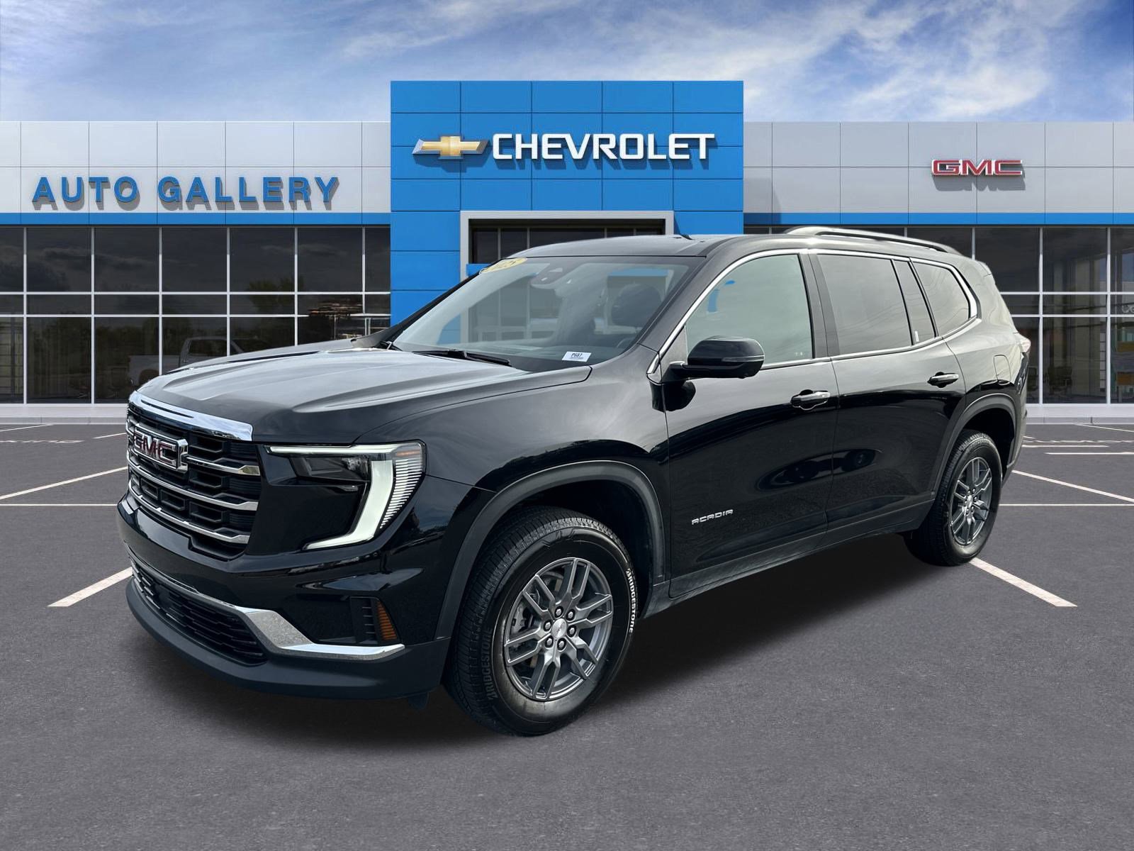 Used 2025 GMC Acadia Elevation