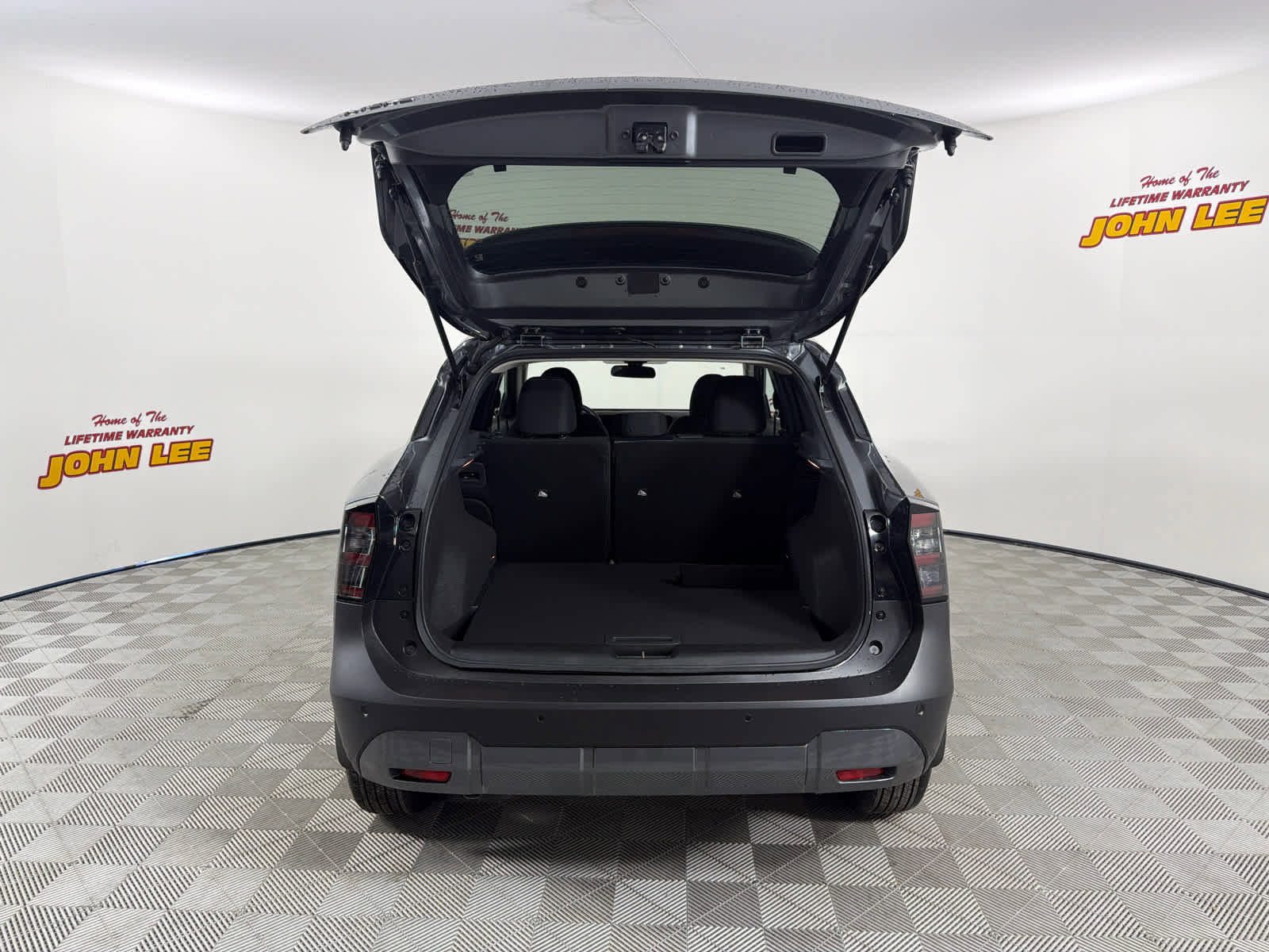 New 2026 Nissan Kicks SV image 5