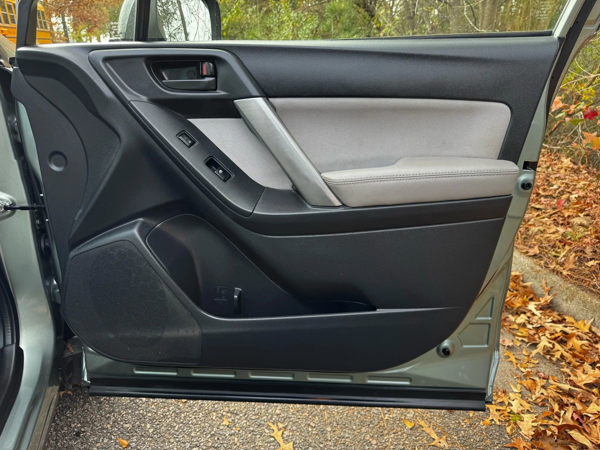 Used 2016 Subaru Forester 2.5i Premium w/ Popular Package #2 image 7