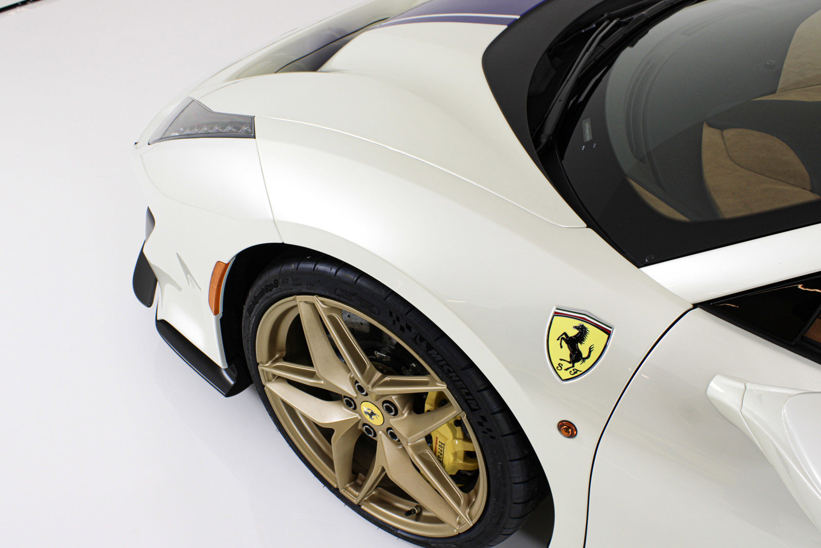 Certified 2020 Ferrari 488 Pista Spider RWD image 11