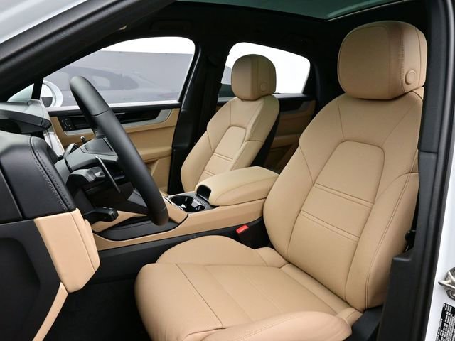 New 2026 Porsche Cayenne Coupe image 5