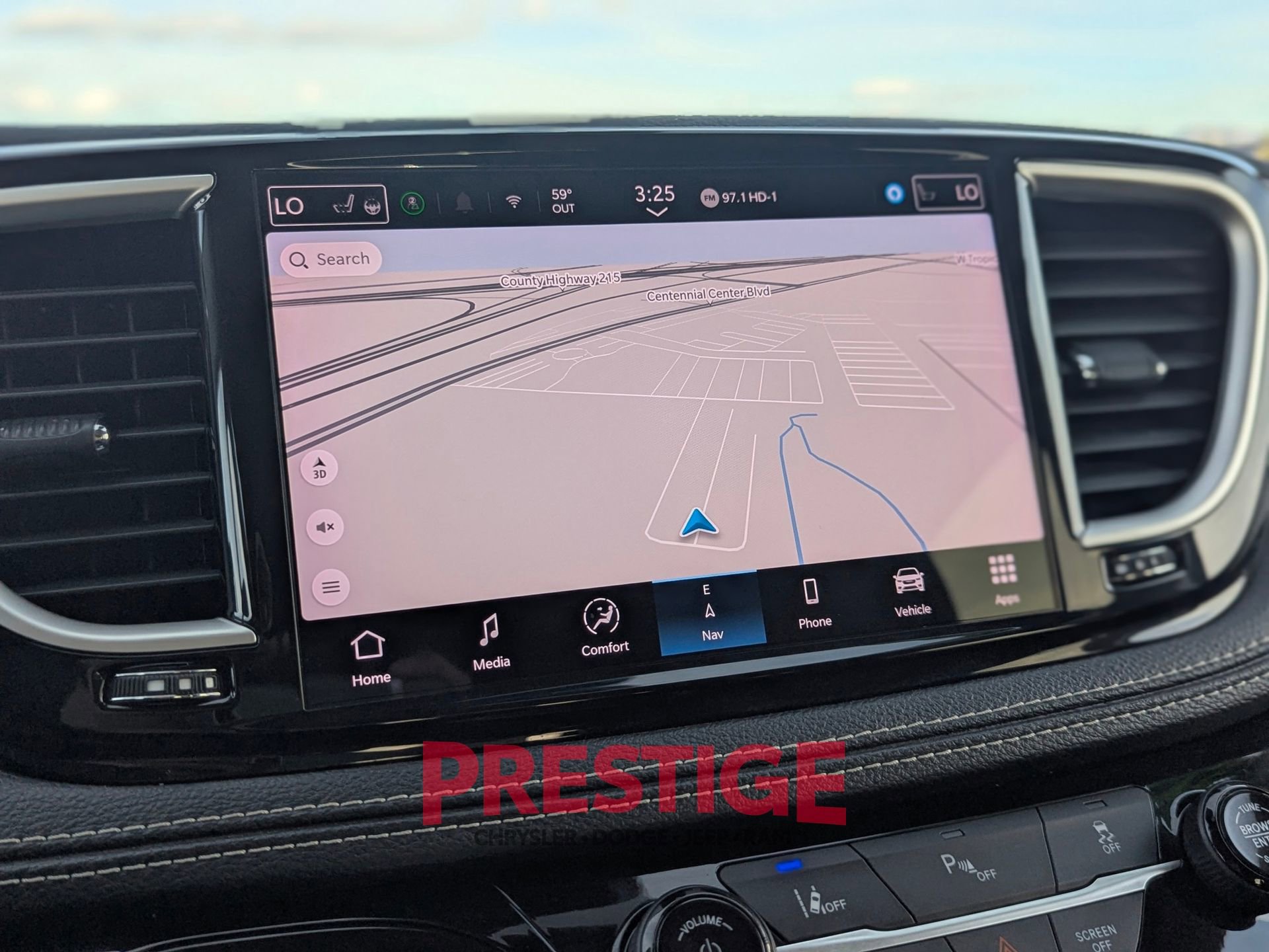 Used 2024 Chrysler Pacifica Select image 20