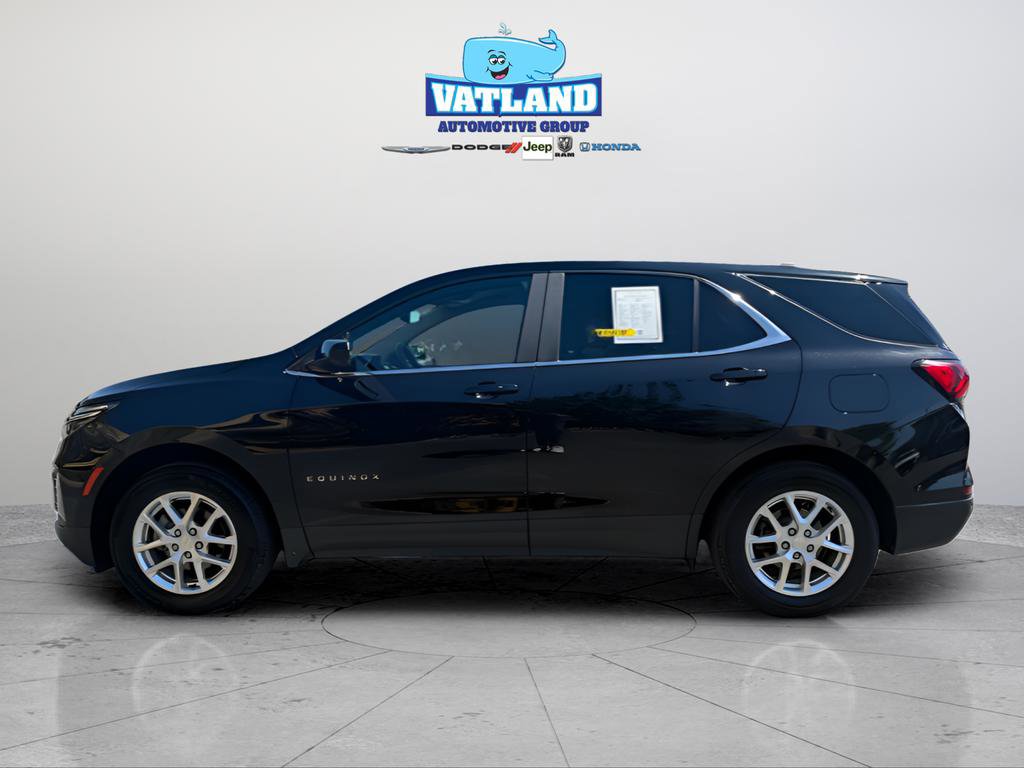 Used 2024 Chevrolet Equinox LT image 2
