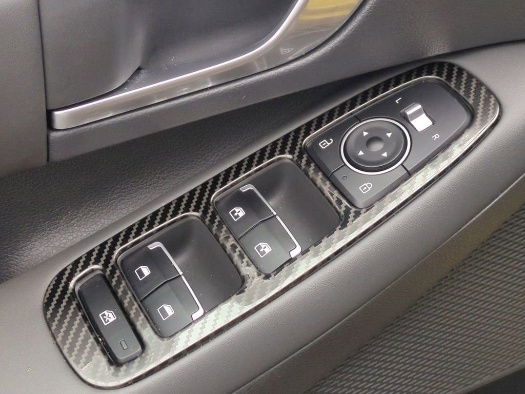 Used 2020 Hyundai Sonata SEL Plus w/ Tech Package image 11