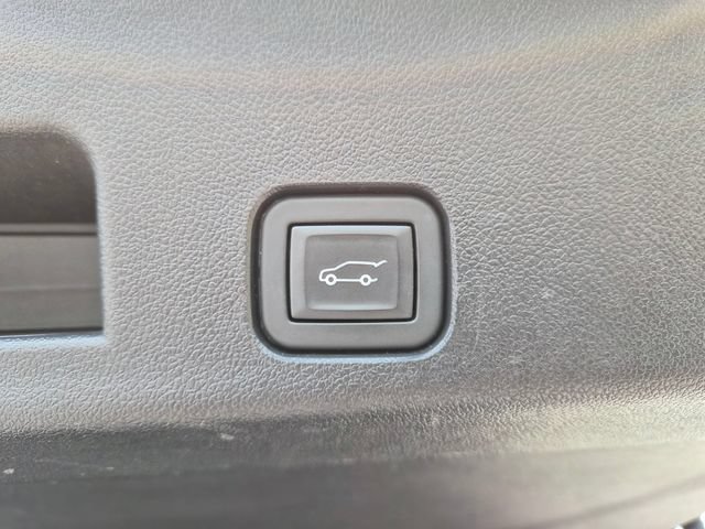 Used 2024 GMC Acadia Elevation FWD image 12