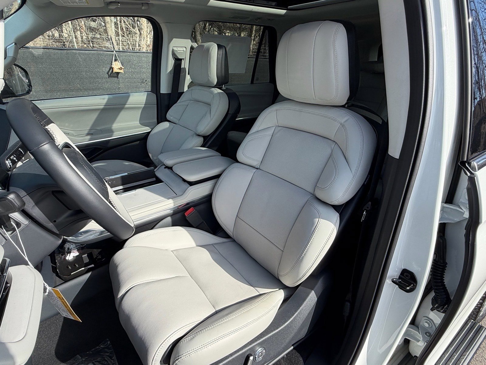 New 2026 Lincoln Navigator Reserve AWD/4WD image 26
