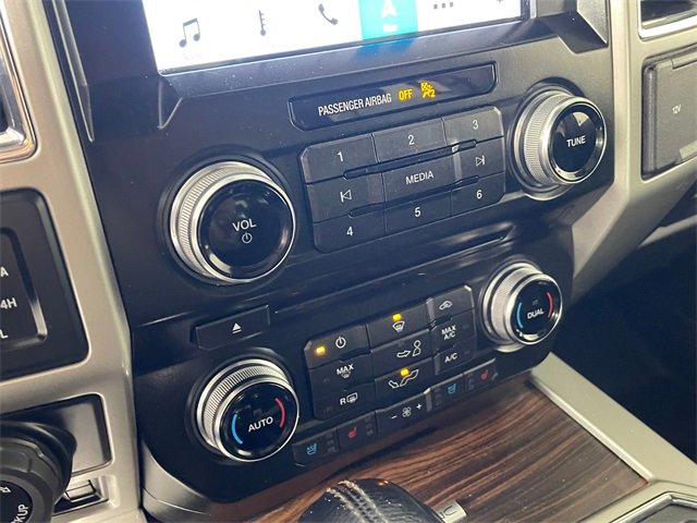 Used 2016 Ford F150 Lariat w/ Equipment Group 502A Luxury image 10