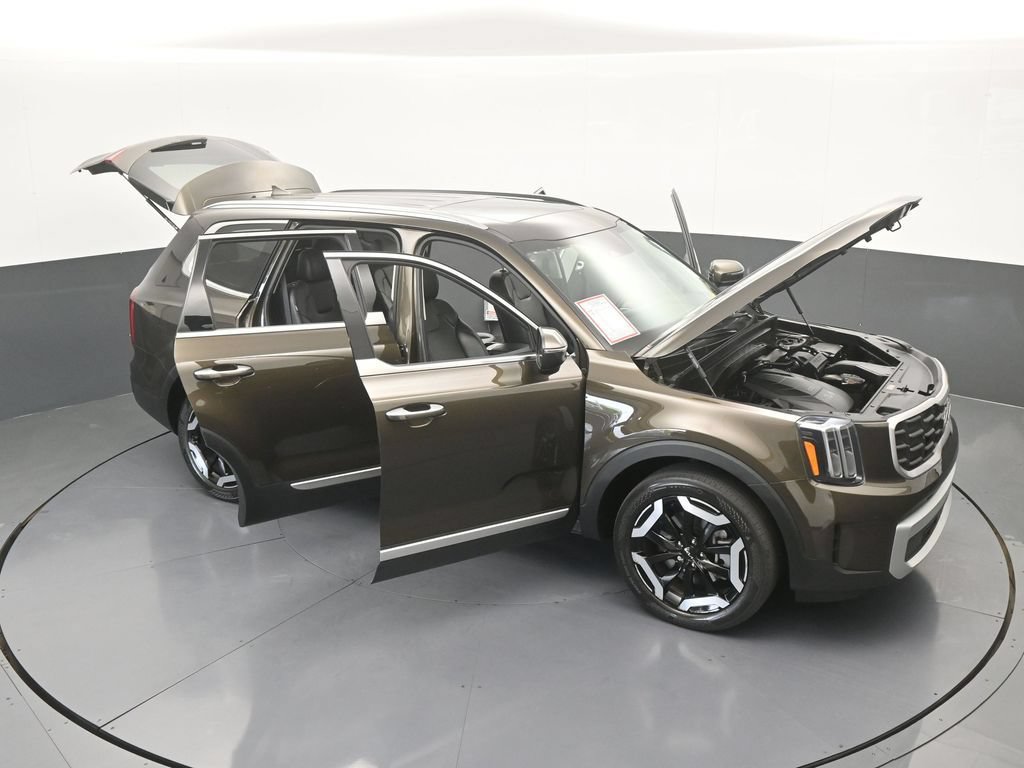 New 2024 Kia Telluride S w/ S Sunroof Package FWD image 69
