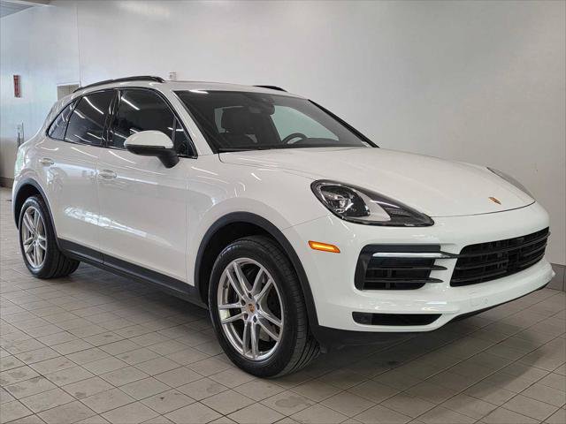 Used 2023 Porsche Cayenne AWD/4WD image 9