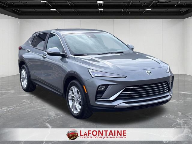 Used 2025 Buick Envista Preferred image 7