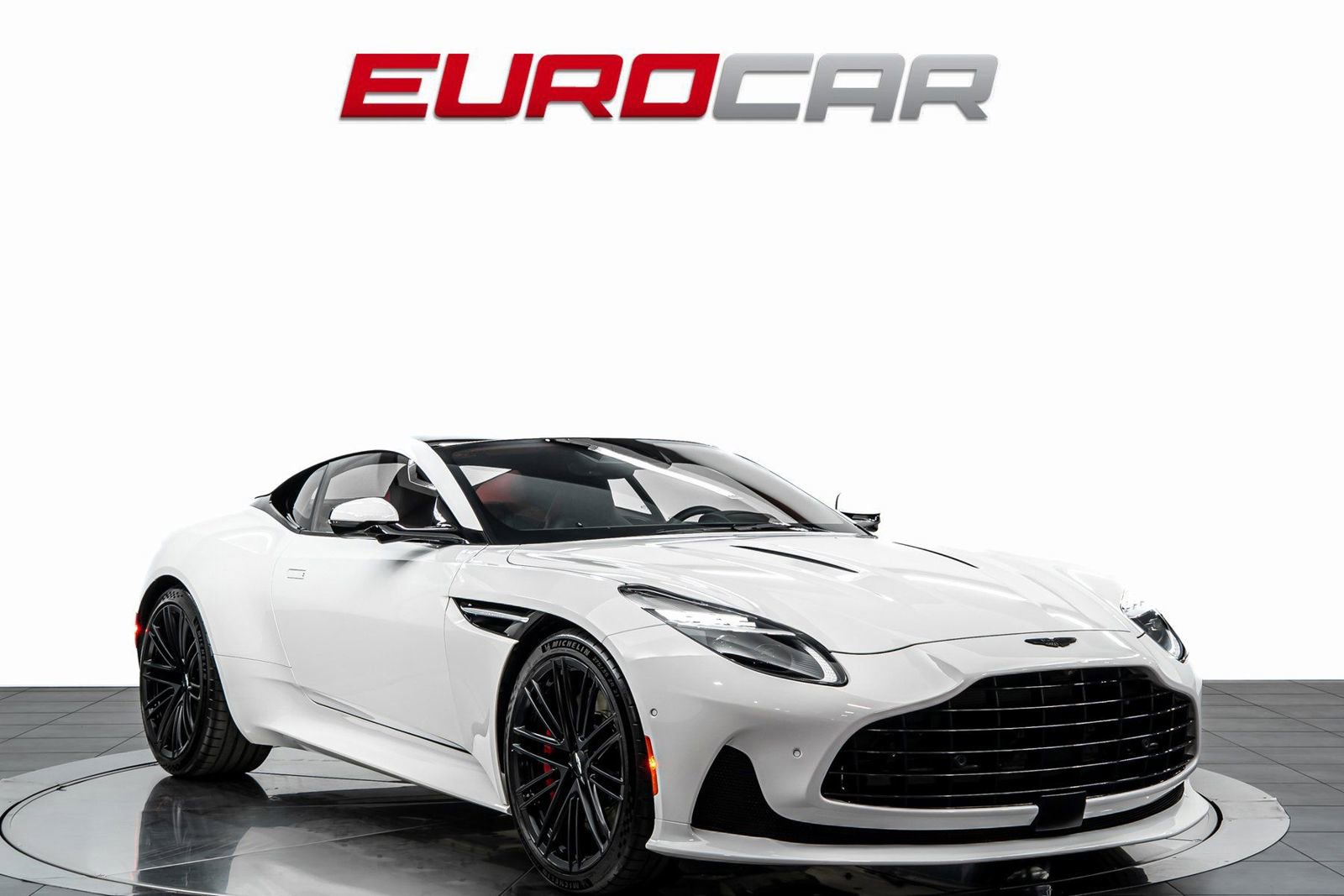 Used 2024 Aston Martin DB12 Coupe RWD image 7